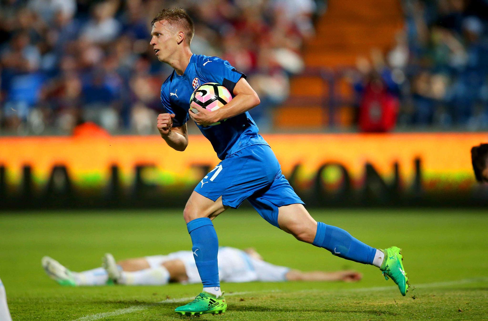 米兰体育教练-巴伐利亚竞技近期连胜，球队状态火热