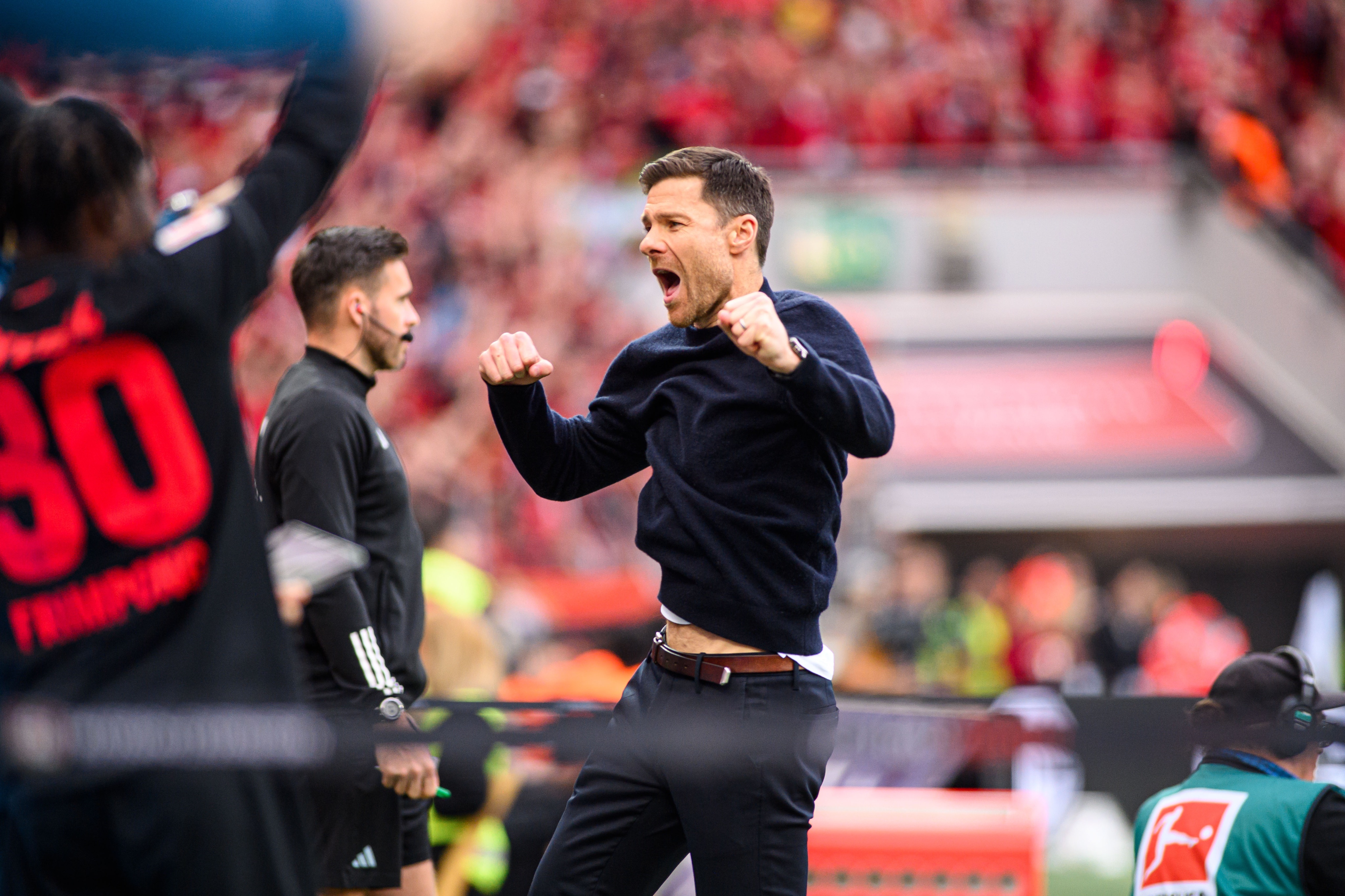 奥格斯堡迎来胜利,球队士气大增 奥格斯堡迎来胜利,球队士气大增