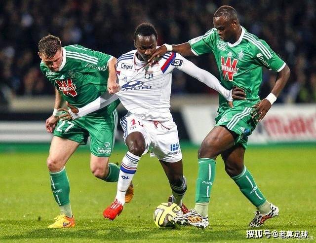 米兰体育在线-梅斯遭遇连败，保级形势不容乐观