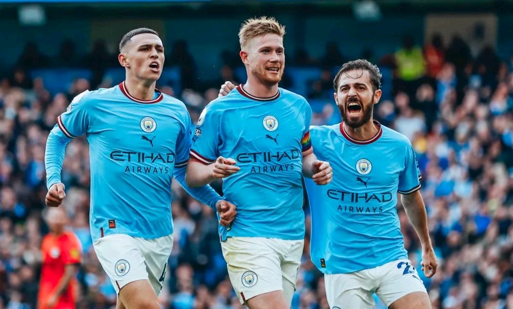 米兰体育在线-曼联主场战胜沃特福德，继续追赶