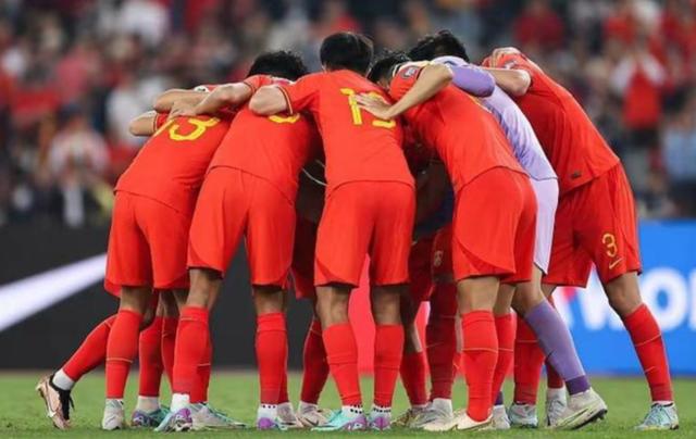 亚洲足球头等赛事即将揭开面纱,球队备战冠军争夺 亚洲足球头等赛事即将揭开面纱,球队备战冠军争夺