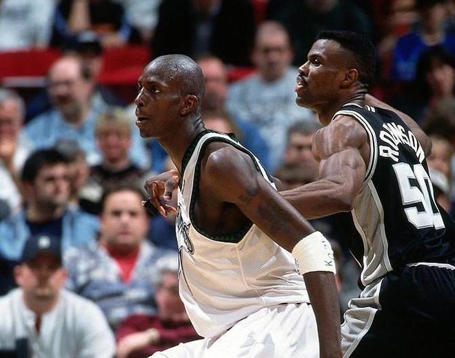 关于比利时大胜阿尔巴尼亚,马蒂亚斯成MVP的信息 关于比利时大胜阿尔巴尼亚,马蒂亚斯成MVP的信息