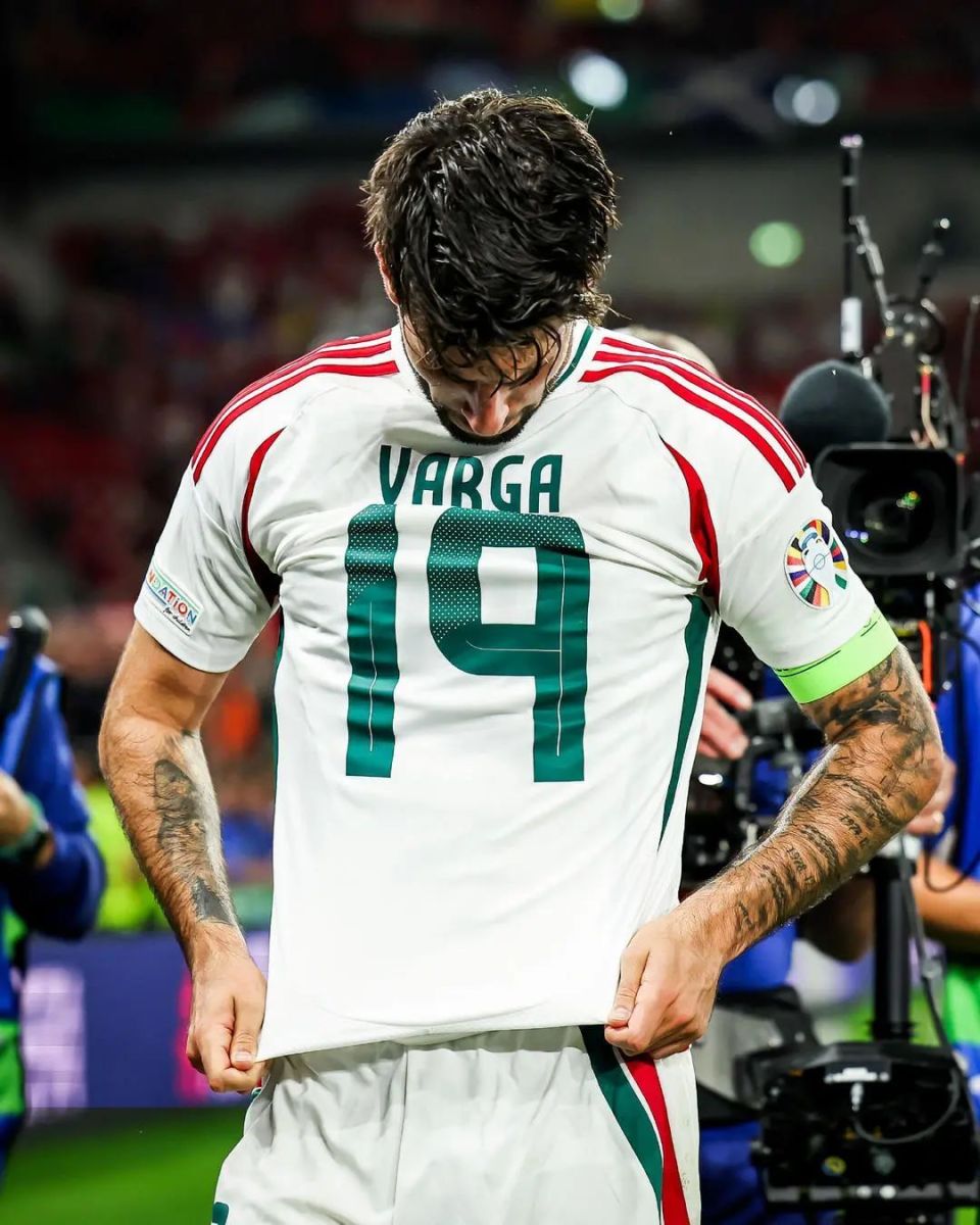 匈牙利队连续三场胜利,实力迈入欧锦赛资格赛 匈牙利队连续三场胜利,实力迈入欧锦赛资格赛